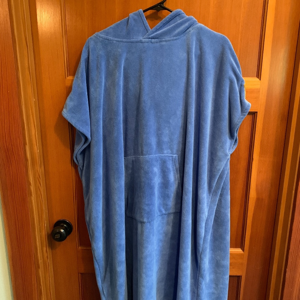Surf Hooded Towel Poncho- Blue *GREAT CONDITION*